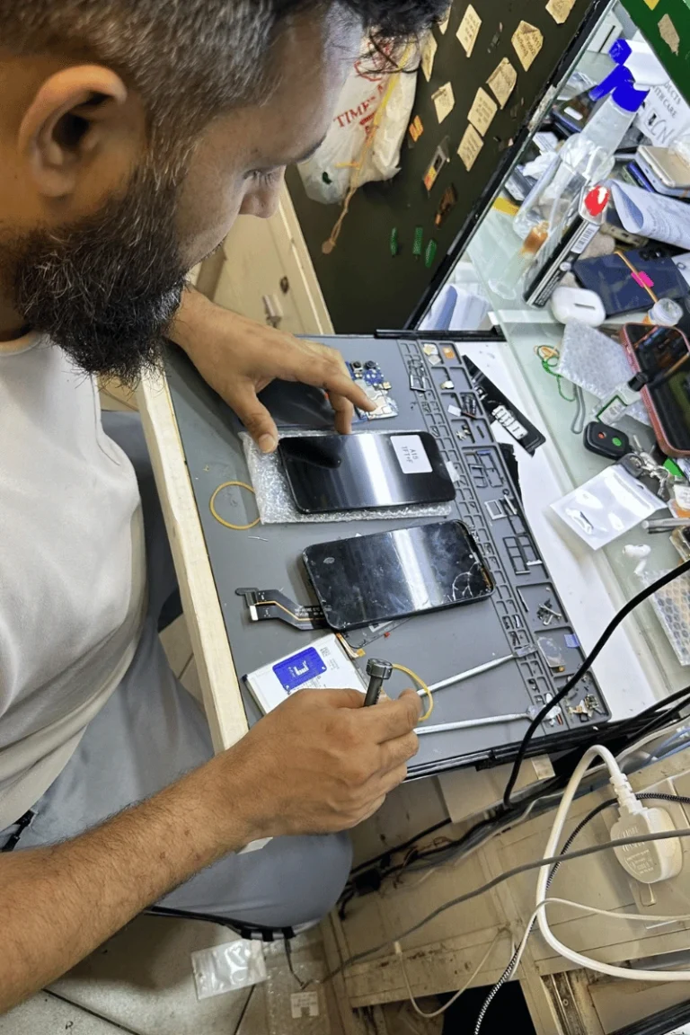 Abdullah Trades- Mobile Repair in Kuala Lumpur -01